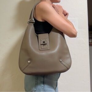 Banana Republic Vida warm grey taupe Pebble Leather Slouchy Hobo Shoulder Bag
